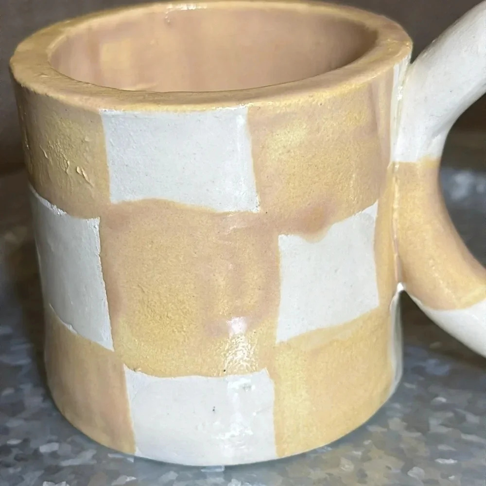 THE MANGATA EXPERIENCE Unique
Morpheus Coffee Cup Dusty Blush Creek Hand Crafted - Picture 6 of 12
